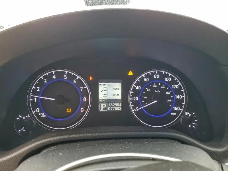 2012 INFINITI G37 BASE  