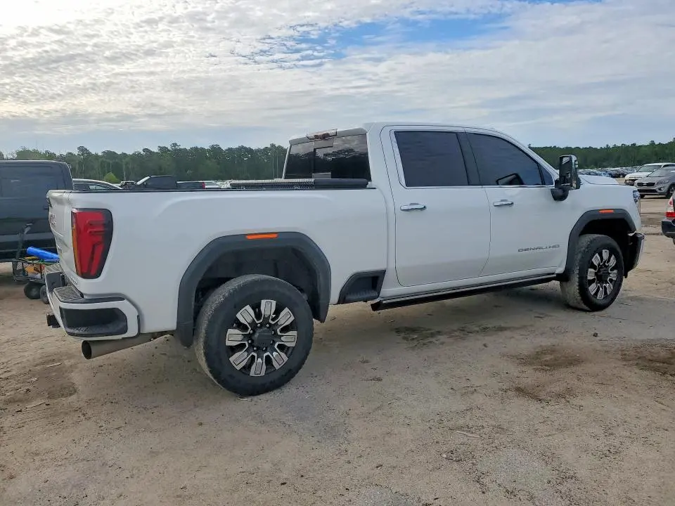2025 GMC SIERRA K2500 DENALI  