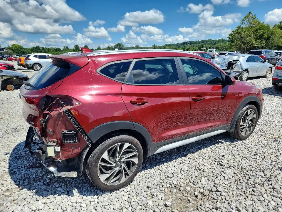 2020 HYUNDAI TUCSON SPORT  