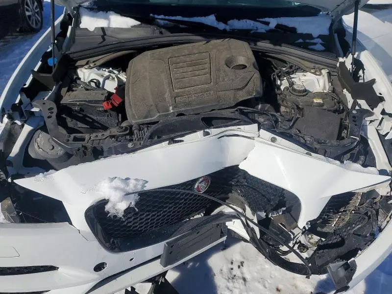 2019 JAGUAR F-PACE PREMIUM  