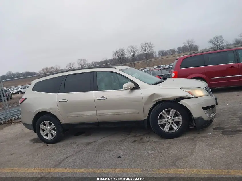 2014 CHEVROLET TRAVERSE 2LT
