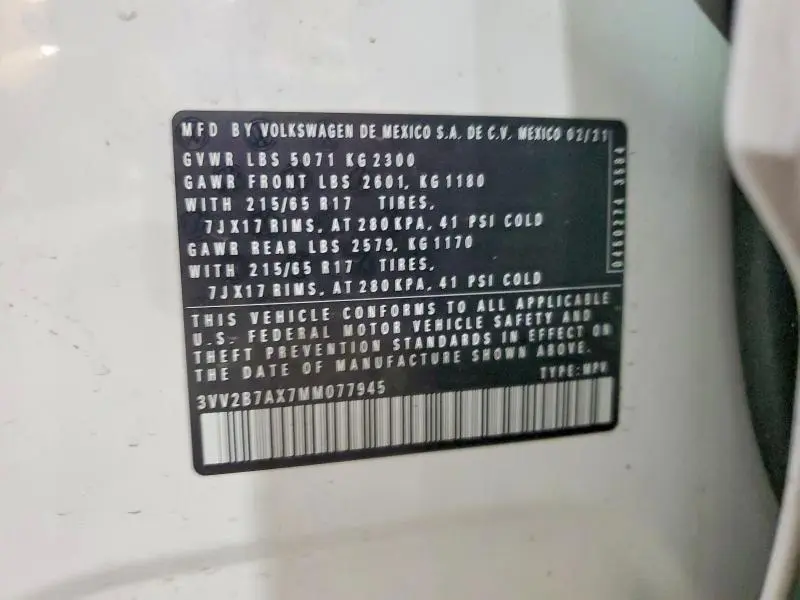 2021 VOLKSWAGEN TIGUAN SE  