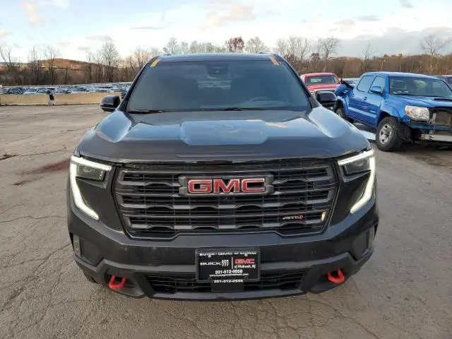 2024 GMC ACADIA AT4  