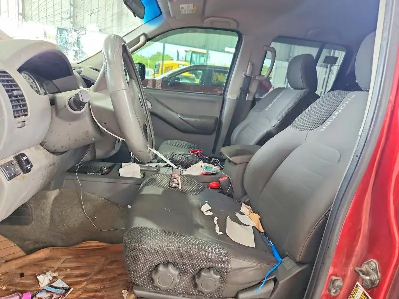 2012 NISSAN FRONTIER S  