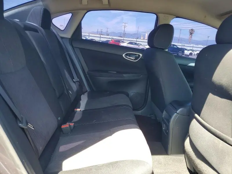 2015 NISSAN SENTRA SV  