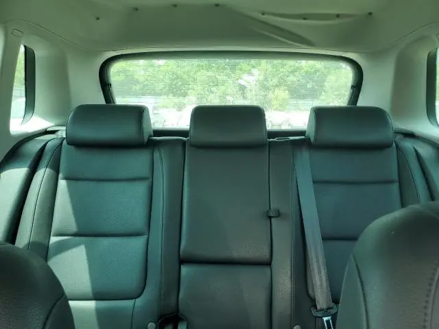 2011 VOLKSWAGEN TIGUAN S  