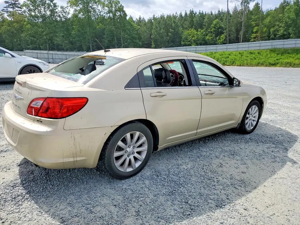 2010 CHRYSLER SEBRING LIMITED  