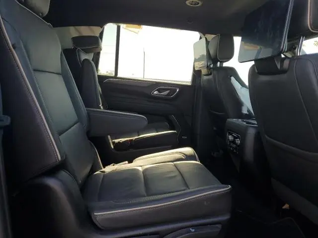 2024 GMC YUKON XL K1500 SLT  