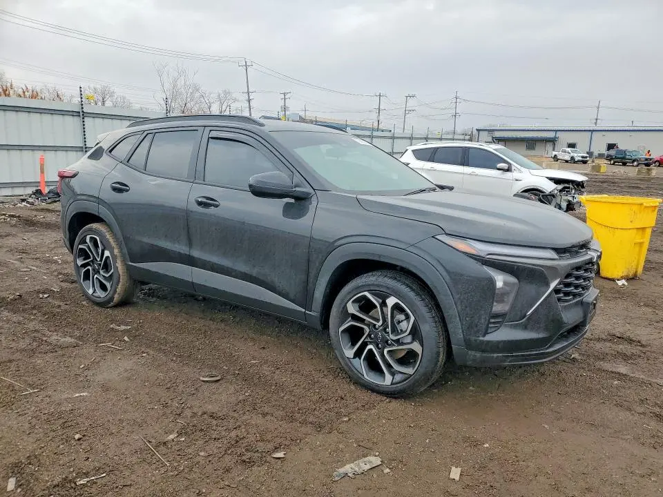 2025 CHEVROLET TRAX 2RS  