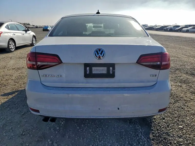 2017 VOLKSWAGEN JETTA SE  