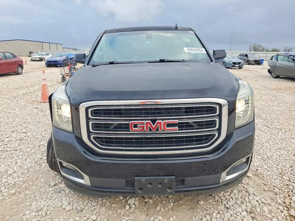 2015 GMC YUKON SLE  