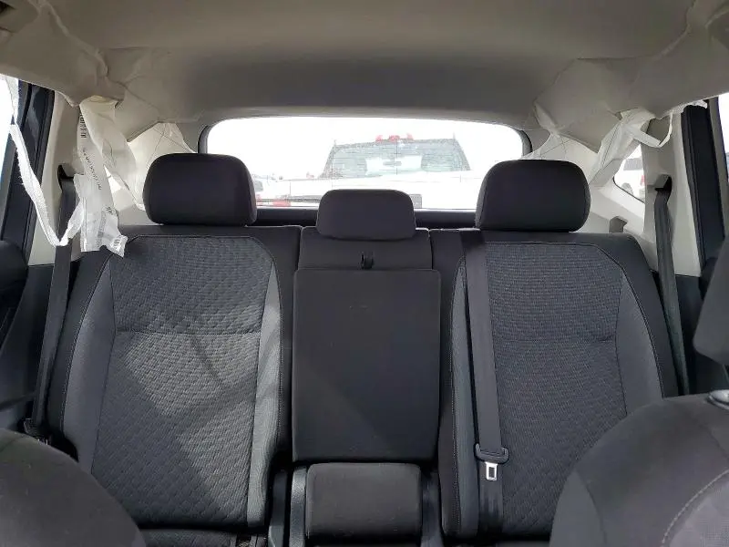 2018 VOLKSWAGEN TIGUAN S  
