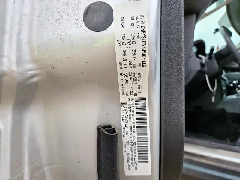 2010 JEEP GRAND CHEROKEE LAREDO  