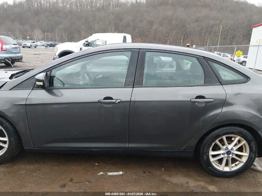 2015 FORD FOCUS SE