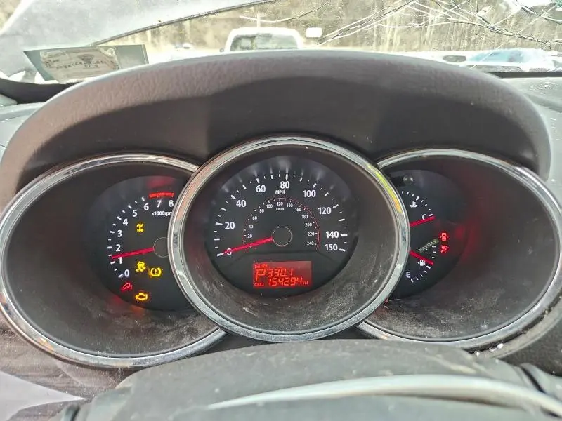 2012 KIA SORENTO BASE  