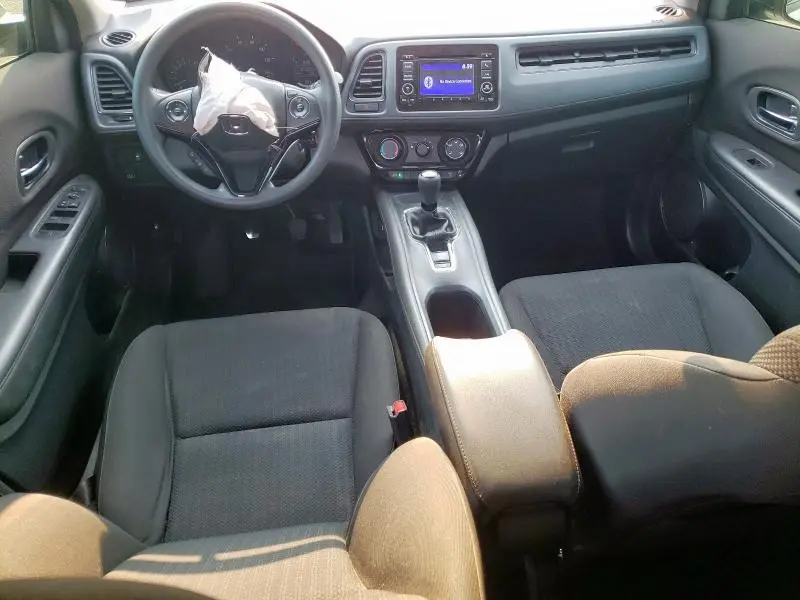 2017 HONDA HR-V LX  