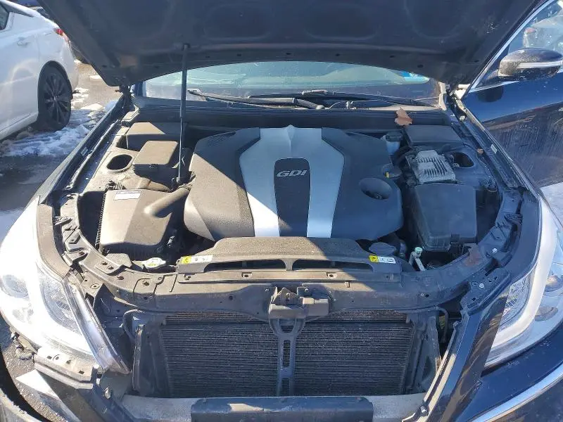 2013 HYUNDAI GENESIS 3.8L  