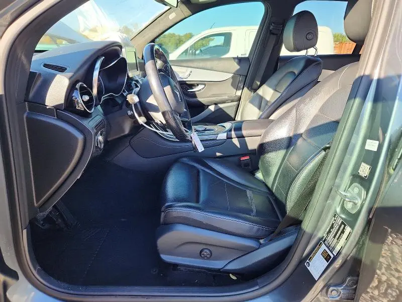 2019 MERCEDES-BENZ GLC 350E  