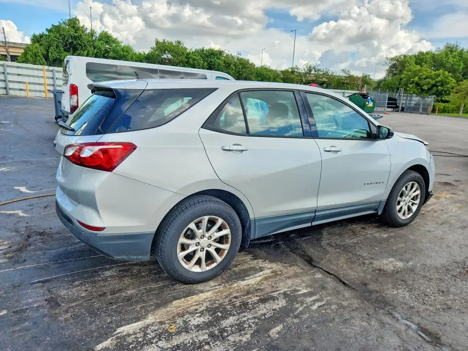 2019 CHEVROLET EQUINOX LS  