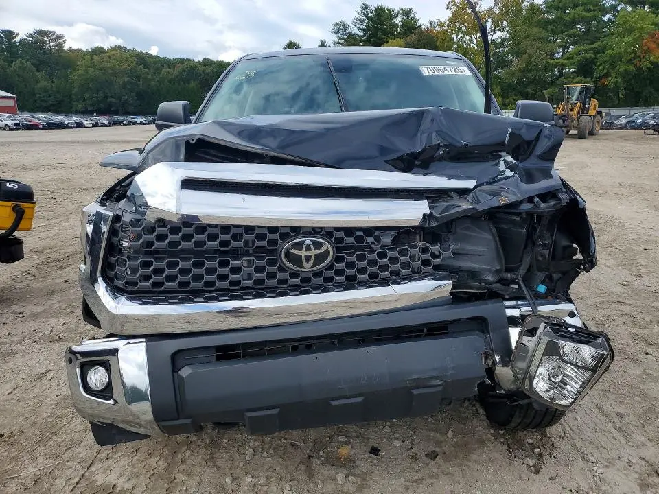 2021 TOYOTA TUNDRA SR5  