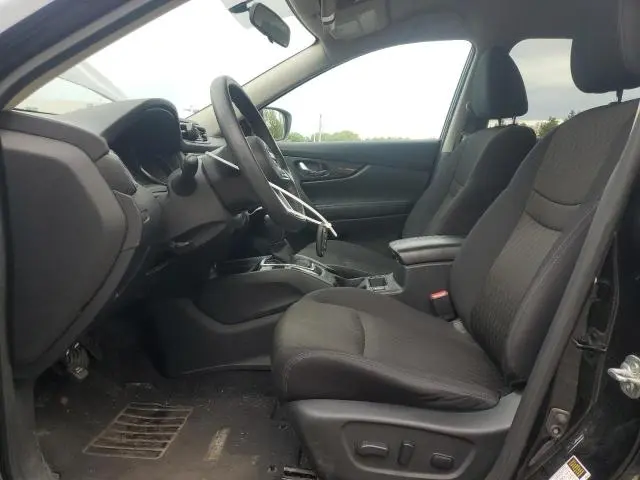 2017 NISSAN ROGUE SV  
