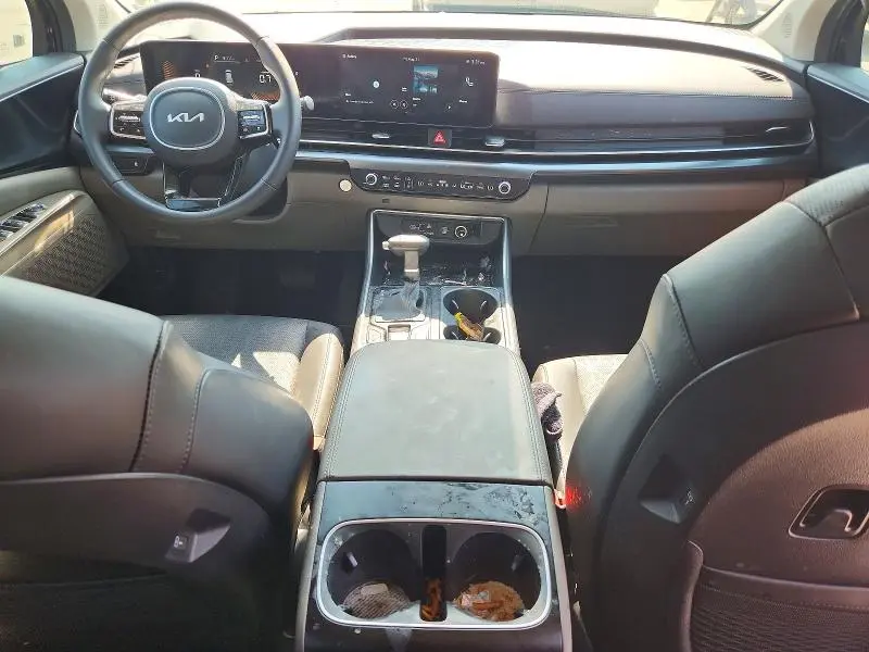 2025 KIA CARNIVAL LXS  