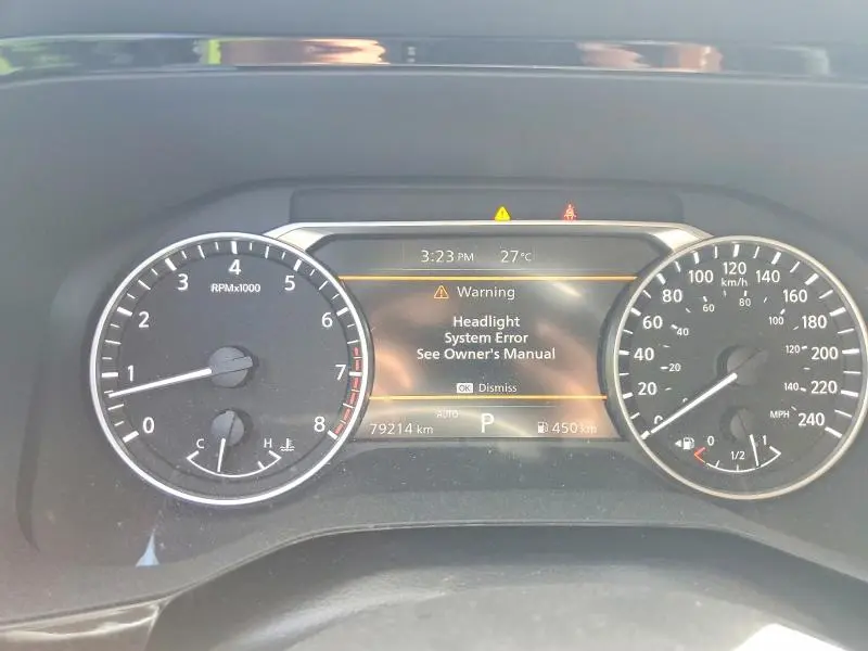2023 NISSAN PATHFINDER SV  