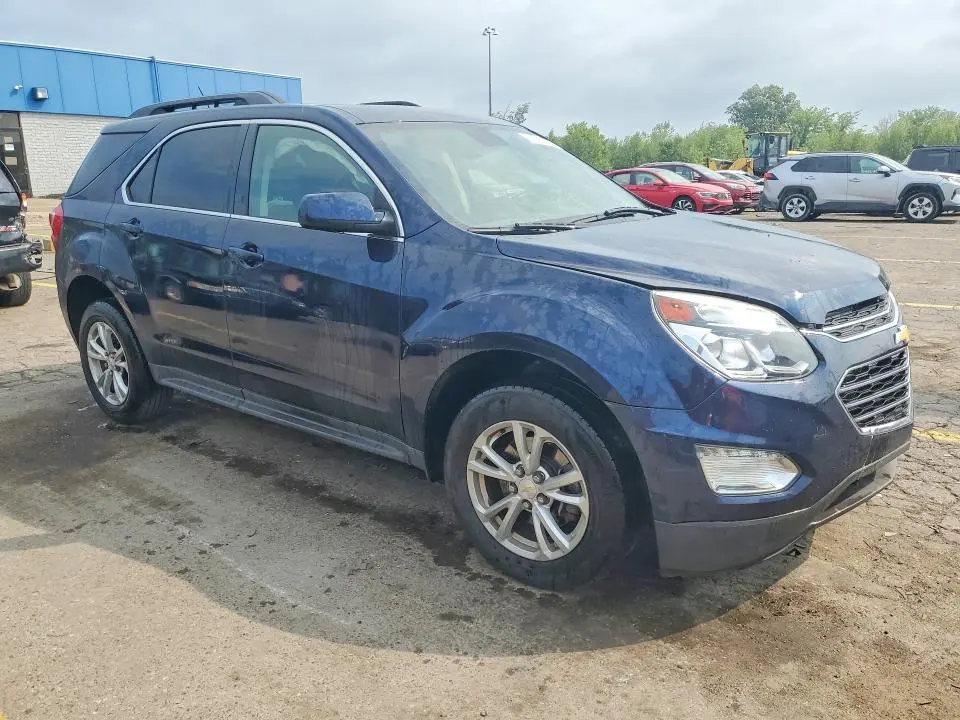2017 CHEVROLET EQUINOX LT  