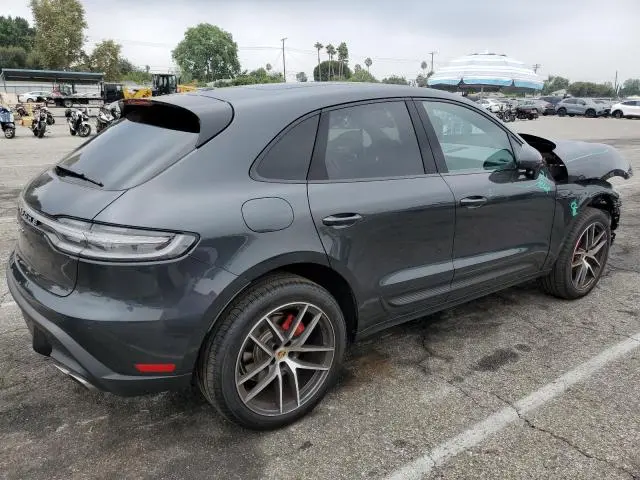 2024 PORSCHE MACAN S  