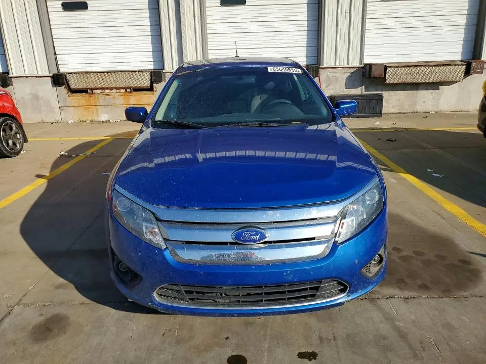 2011 FORD FUSION SE  