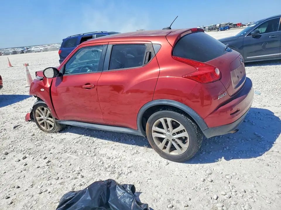 2011 NISSAN JUKE S  