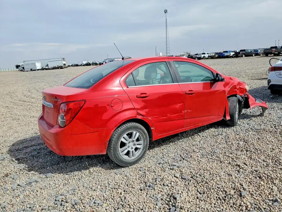 2015 CHEVROLET SONIC LT  
