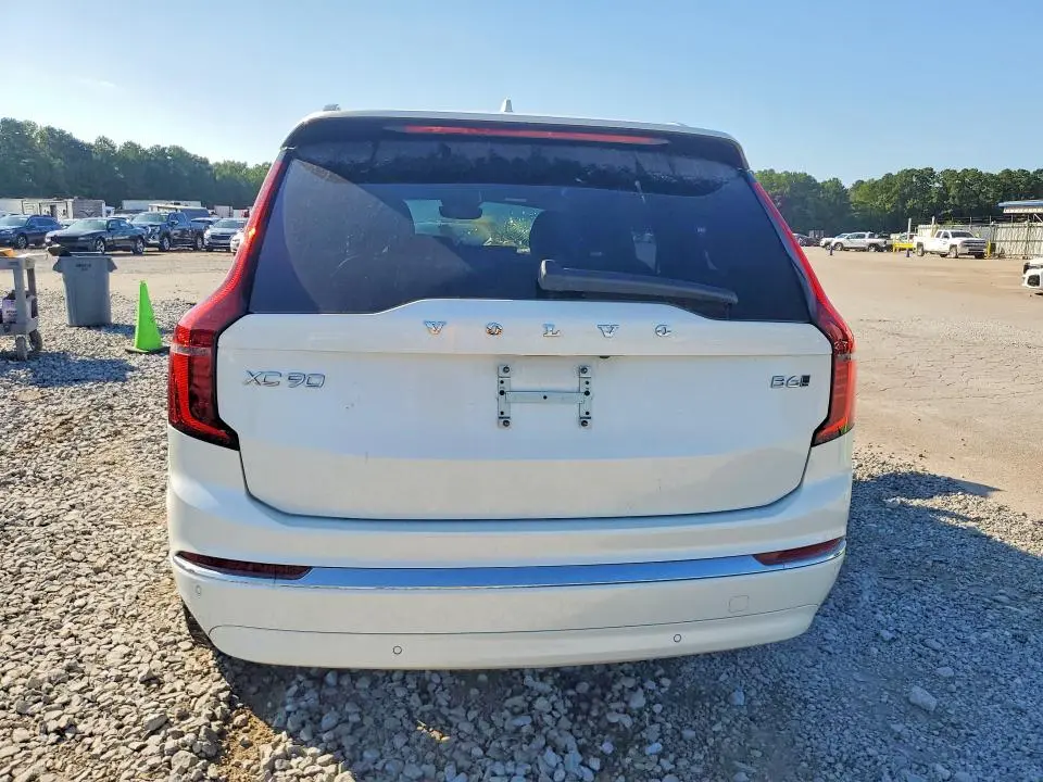 2026 VOLVO XC90 ULTRA  