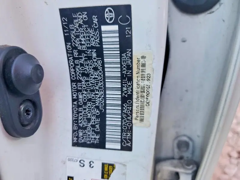 2013 TOYOTA PRIUS V THREE  