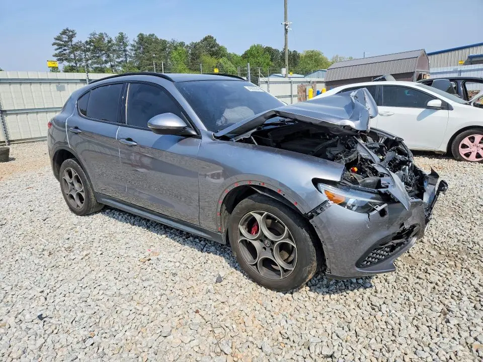 2018 ALFA ROMEO STELVIO TI SPORT  