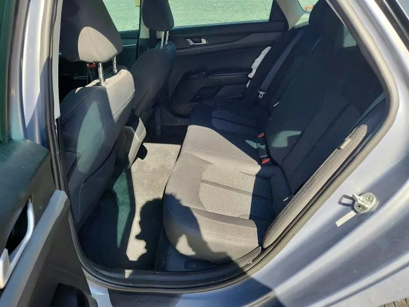 2021 KIA K5 LX  
