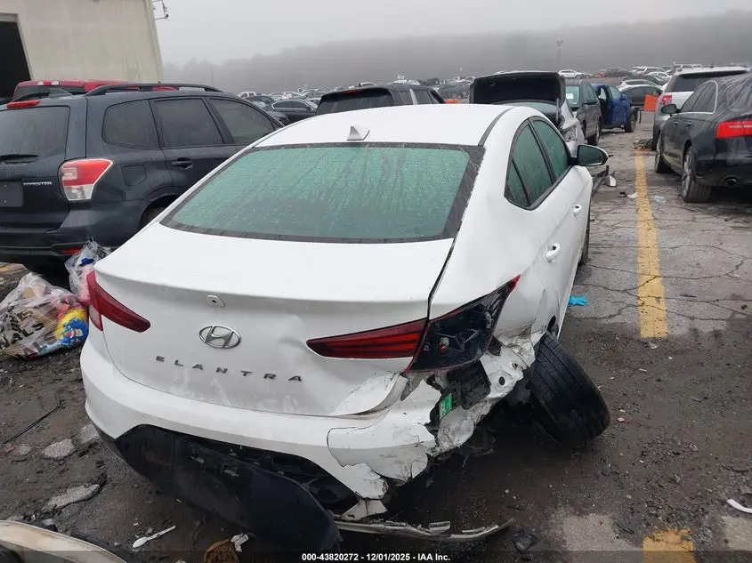 2020 HYUNDAI ELANTRA SEL