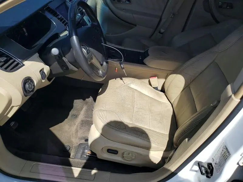 2014 FORD TAURUS SEL  