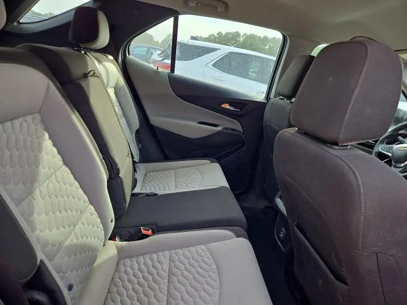 2021 CHEVROLET EQUINOX LS  