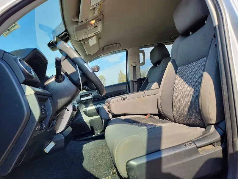 2019 TOYOTA TUNDRA SR5  