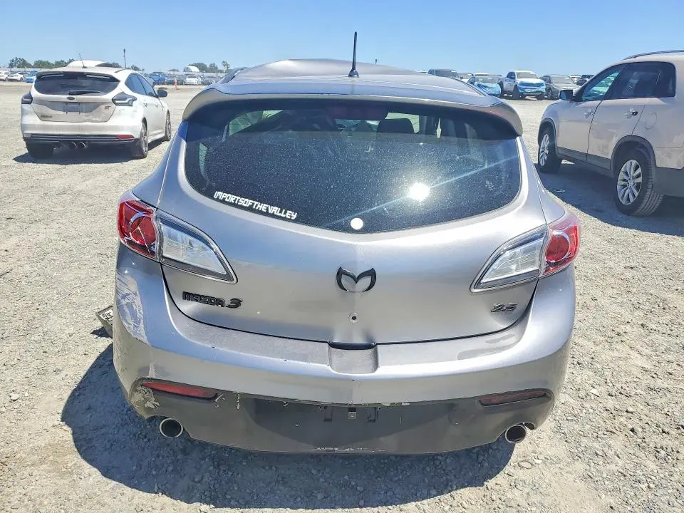 2010 MAZDA 3 S  