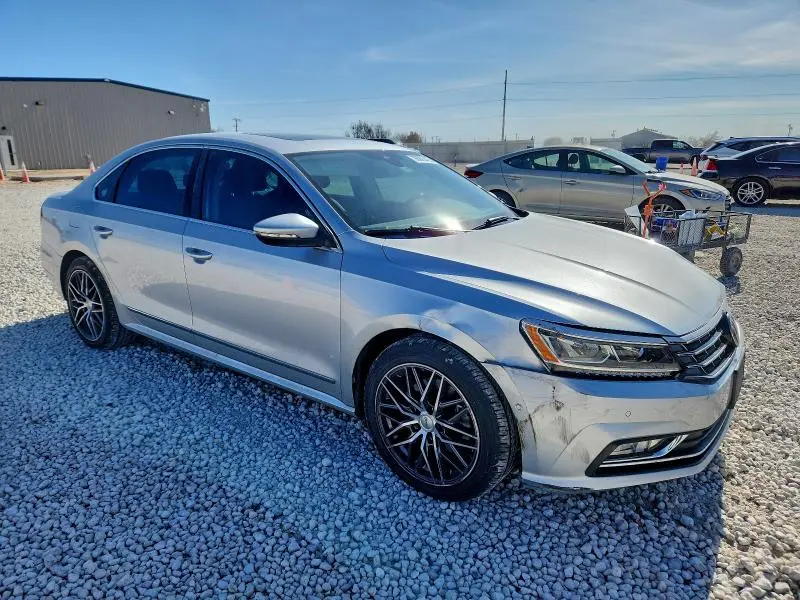 2017 VOLKSWAGEN PASSAT SEL PREMIUM  