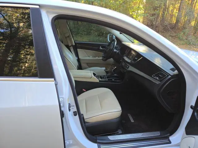 2016 HYUNDAI EQUUS SIGNATURE  