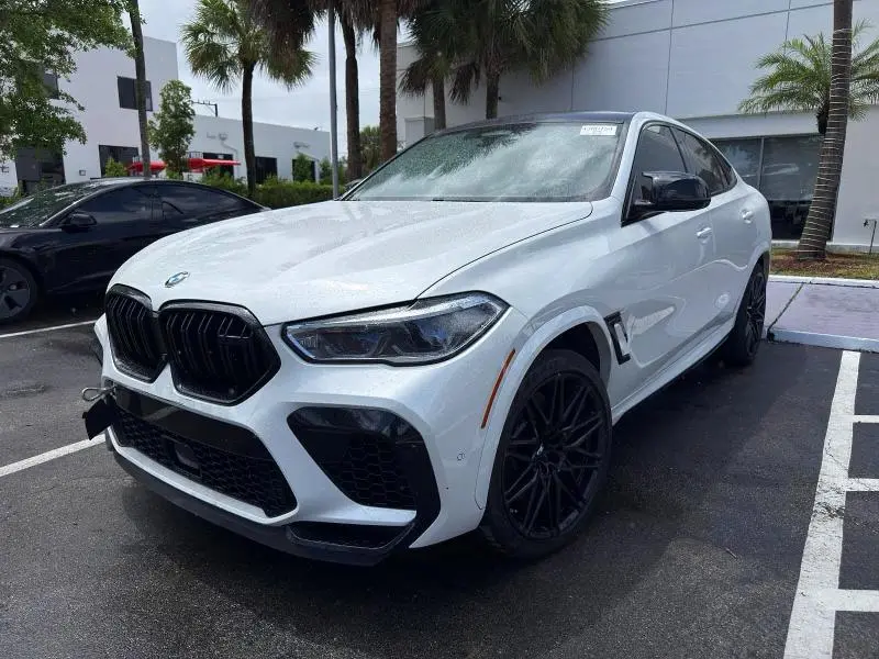 2020 BMW X6 M  