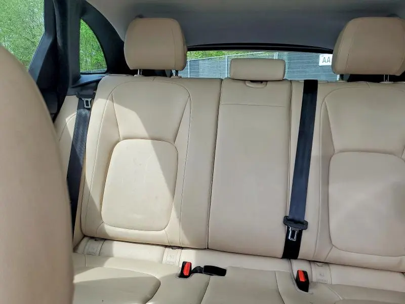 2018 JAGUAR F-PACE PREMIUM  