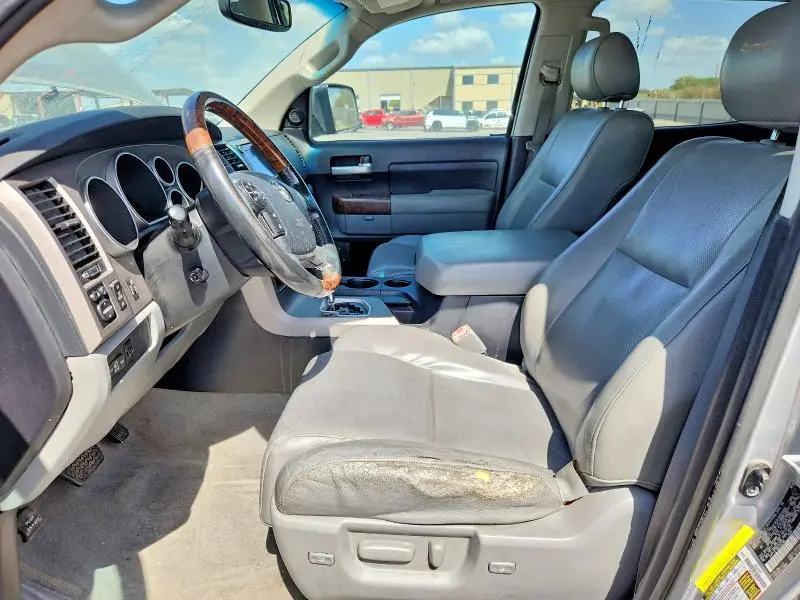 2011 TOYOTA TUNDRA CREWMAX LIMITED  