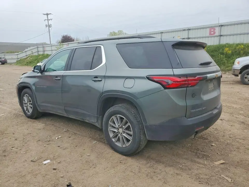 2022 CHEVROLET TRAVERSE LT  
