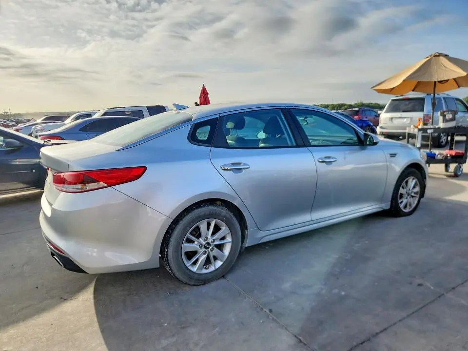 2017 KIA OPTIMA LX  