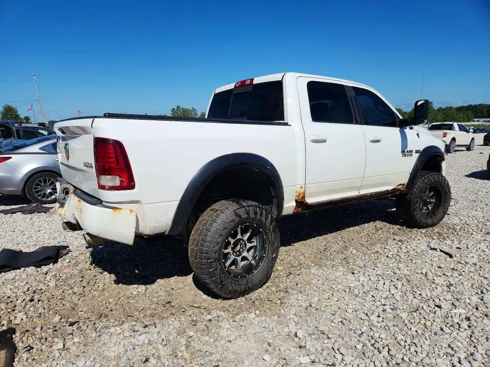 2014 RAM 1500 SPORT  