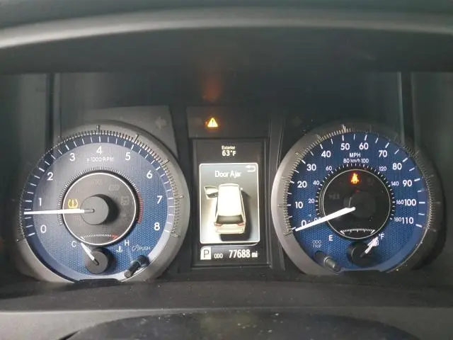 2015 TOYOTA SIENNA XLE  
